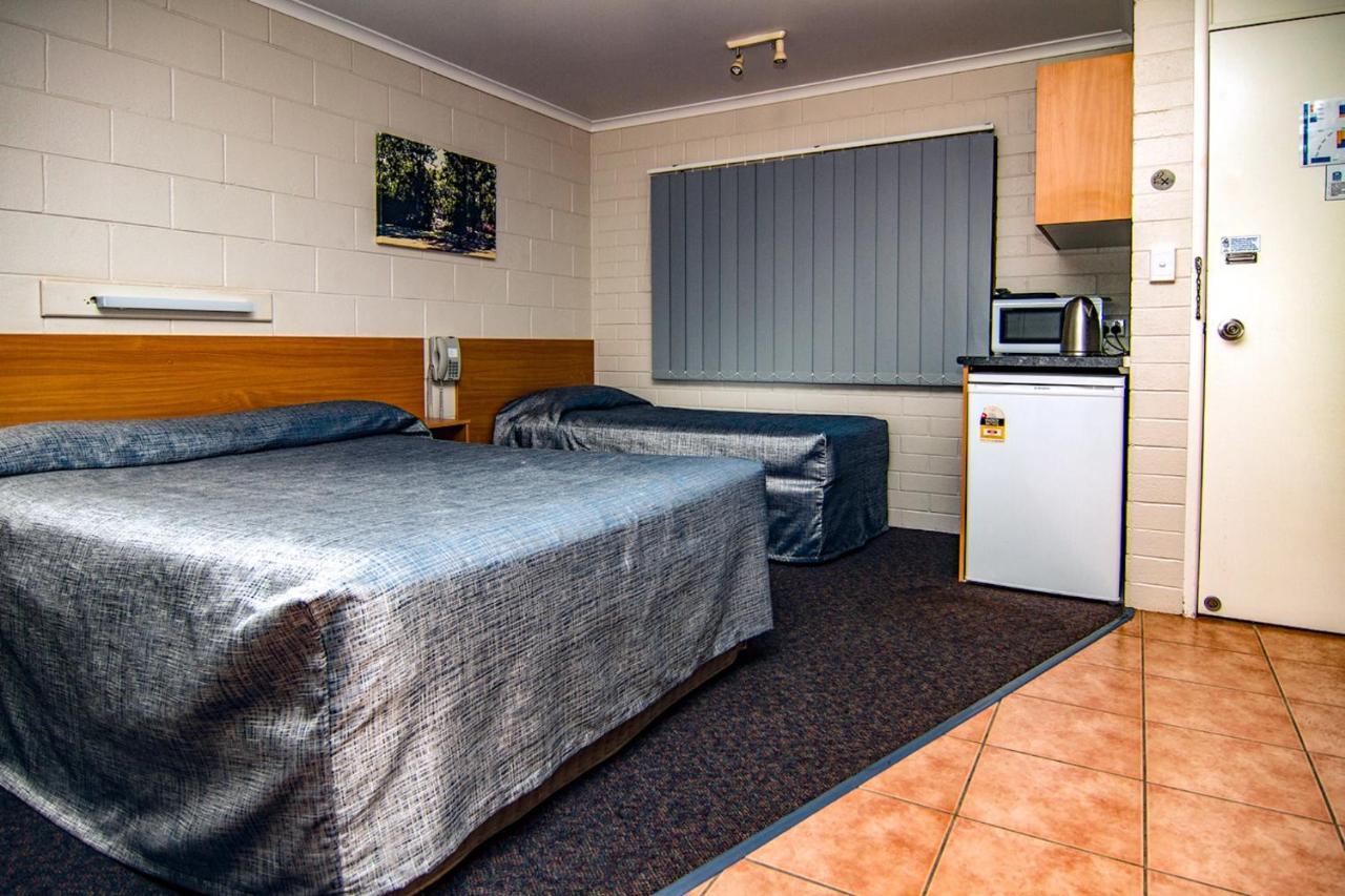 Mundubbera Billabong Motor Inn Extérieur photo