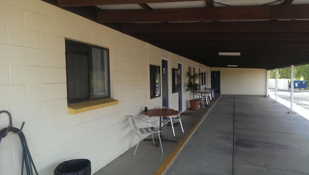 Mundubbera Billabong Motor Inn Extérieur photo