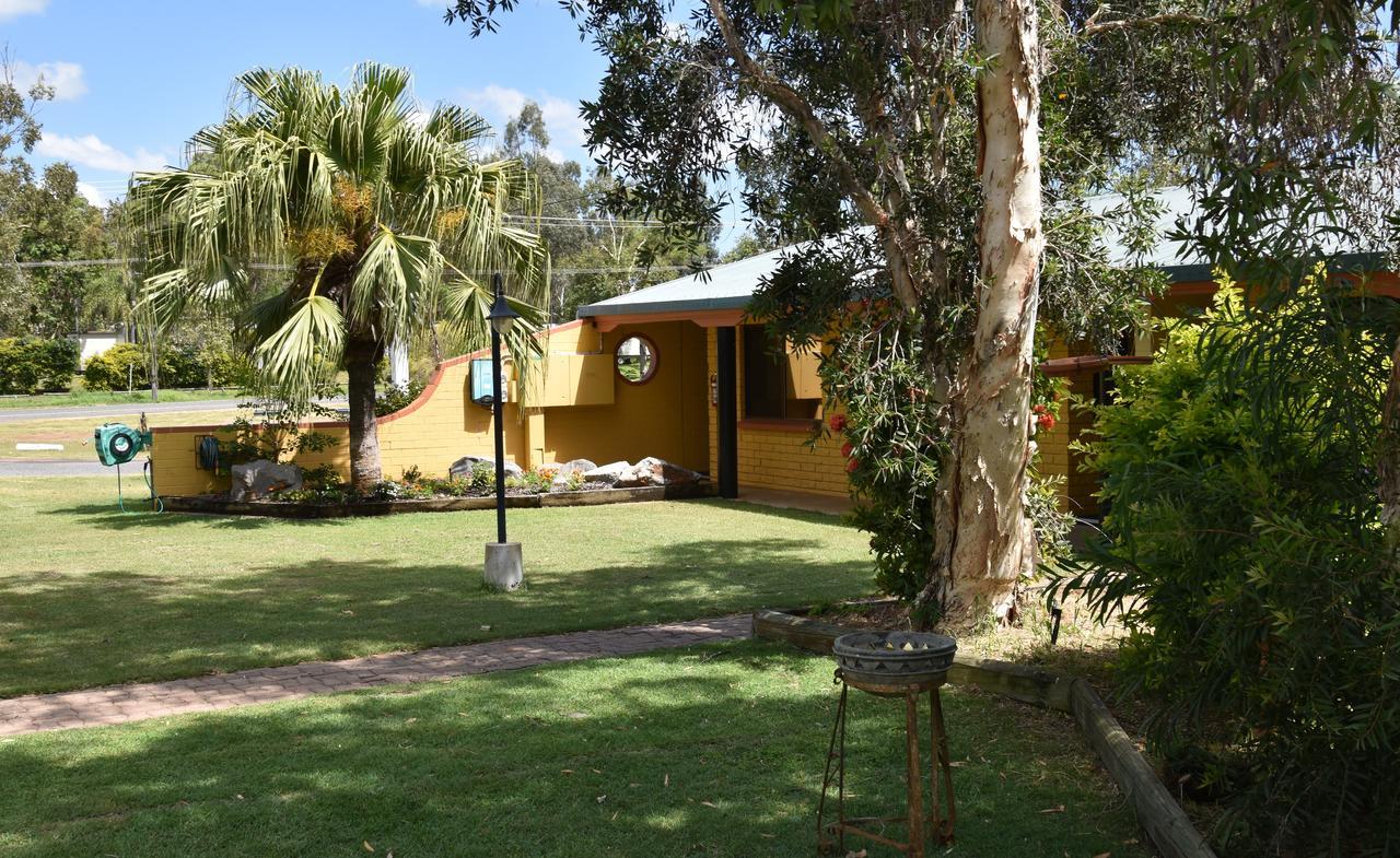 Mundubbera Billabong Motor Inn Extérieur photo
