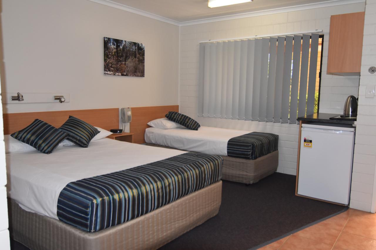 Mundubbera Billabong Motor Inn Extérieur photo